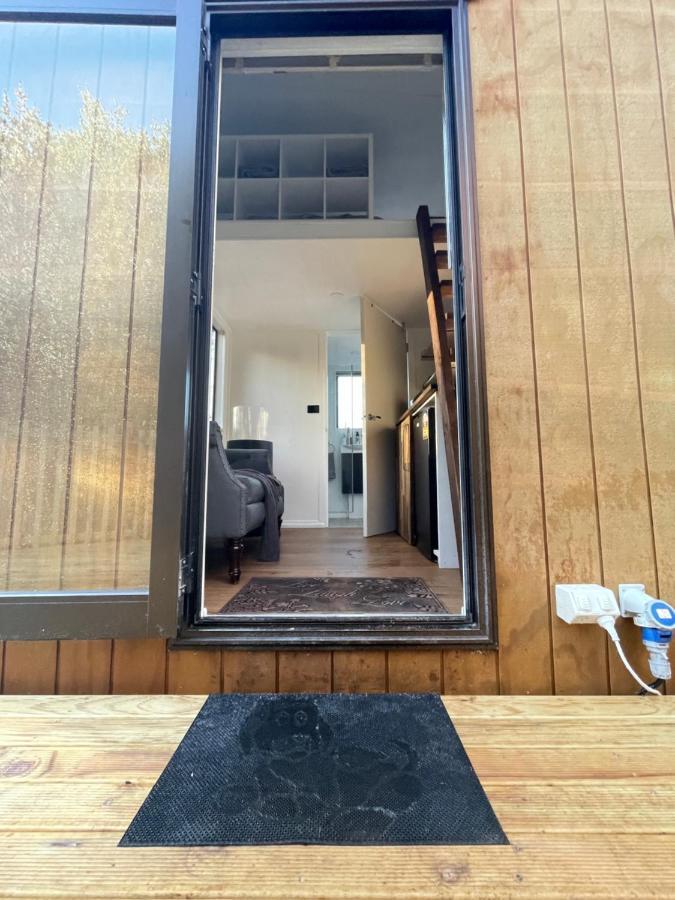 Tiny House In The Bush - A Minute From Town Centre Ruapehu Unique Stays Raetihi Extérieur photo