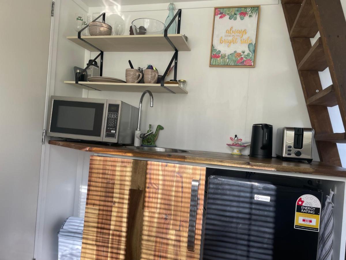 Tiny House In The Bush - A Minute From Town Centre Ruapehu Unique Stays Raetihi Extérieur photo